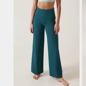 Athleta Elation Wide Leg Pant Size XS BNWT